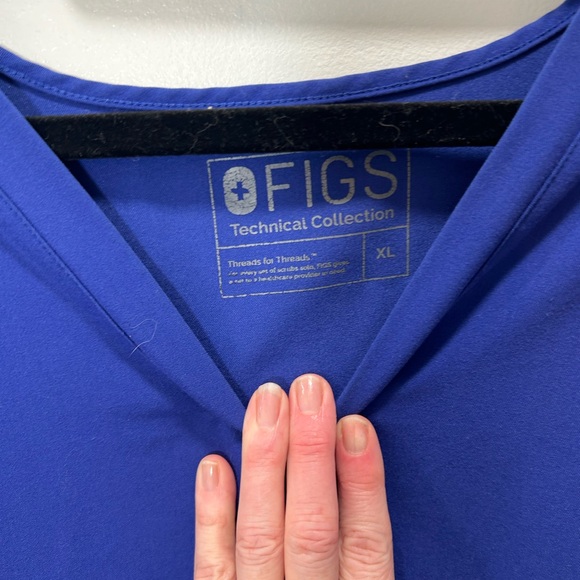 Figs Scrub Top. Size XL - Picture 4 of 10